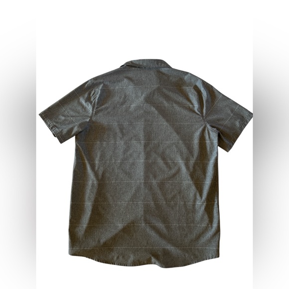 Avalanche Men's Charcoal Button Down Shirt - Picture 3 of 8